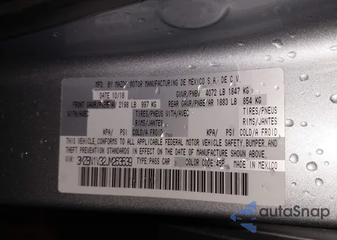 2018 Mazda Mazda3 Touring z USA, uszkodzony, nr VIN 3MZBN1V32JM263539